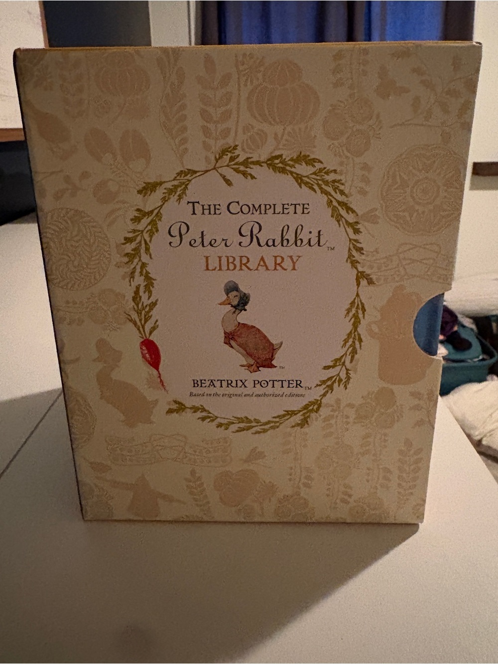 Beatrix Potter The Complete Peter Rabbit Library Box Set - Cream